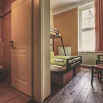 Hostel Opera *