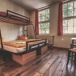 Opera Hostel *