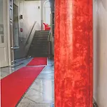Hostel Opera