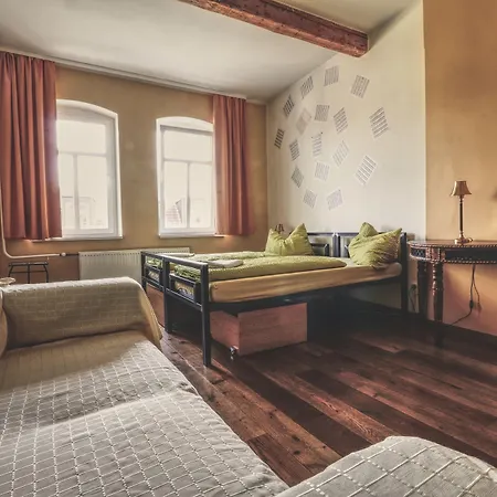 Opera Hostel Ερφούρτη